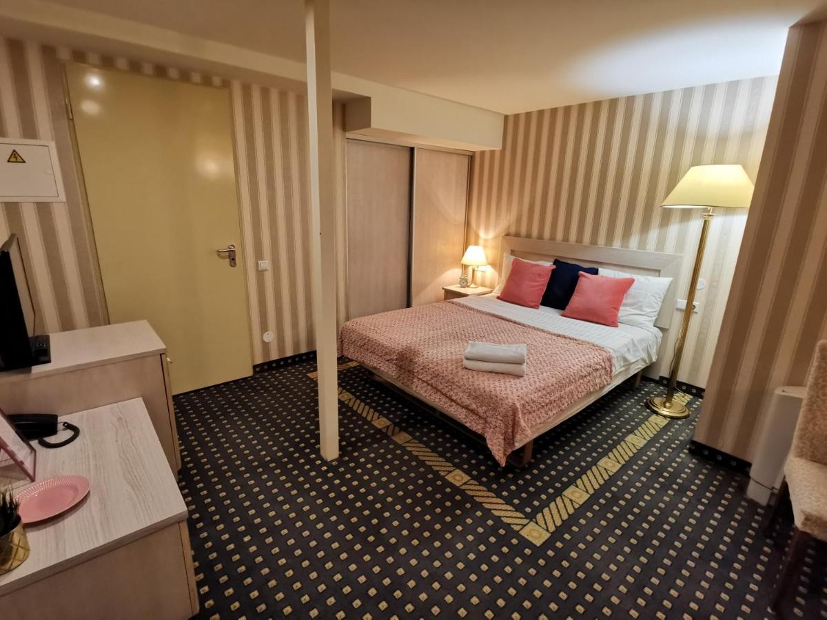 Las Vegas Rooms Vilnius Dış mekan fotoğraf